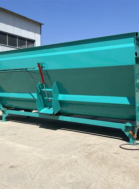 牛羊青储饲草预混机养殖场拌草机工作视频 双轴37kw动力TMR搅拌机