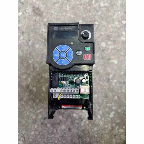 售前询价AB变频器1.5KW 25A-D4P0N04 原装拆机，已上