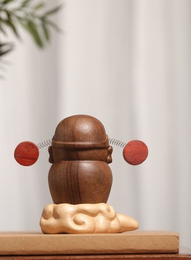 实木摆创意家居桌面装饰生日礼物可爱书桌玩偶车载摆件