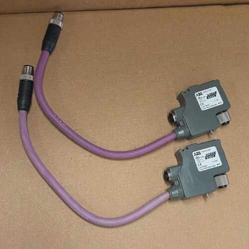 ABB  1SAJ240100R1003  PDP22FBP PROFIBUS FieldBusPlug