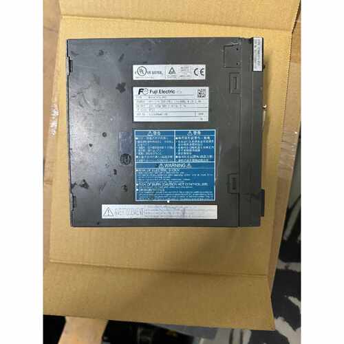询价伺服驱动器RYH401F5-VV2，功率400W，配件价