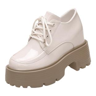 英伦风小皮鞋女2025春季新款韩版百搭内增高10cm厚底漆皮粗跟单鞋