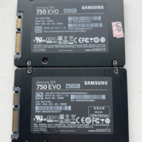 两块三星750 EVO 250GB固态硬盘，型号MZ-75议价