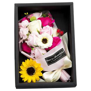 新年三八妇女节礼物康乃馨玫瑰花束礼盒送女生伴手礼手工diy实用