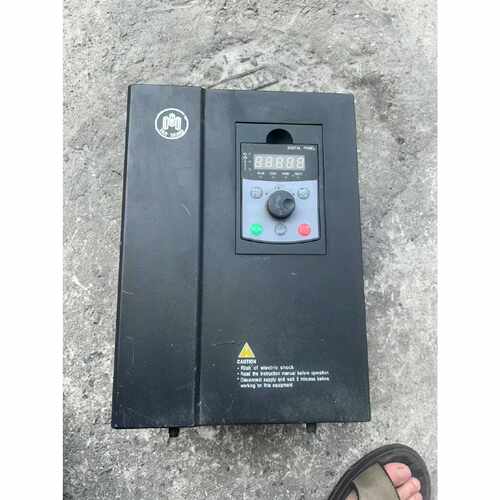 询价-日业变频器11kwAC70C4T11R成色如可维修