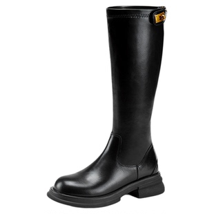 达芙妮黑色长筒靴子女2026新款秋季骑士靴厚底高筒靴金锁扣靴子女