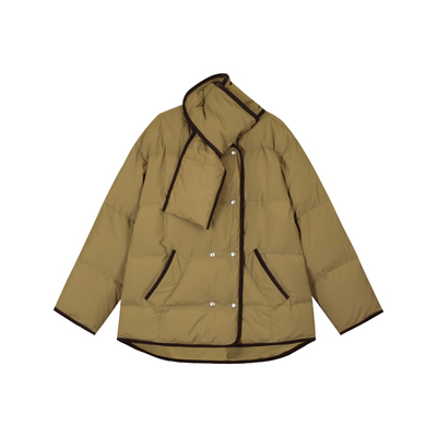 撞色绗缝双排扣围巾领羽绒服