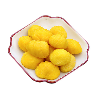 生板栗仁肉去壳包粽子的材料