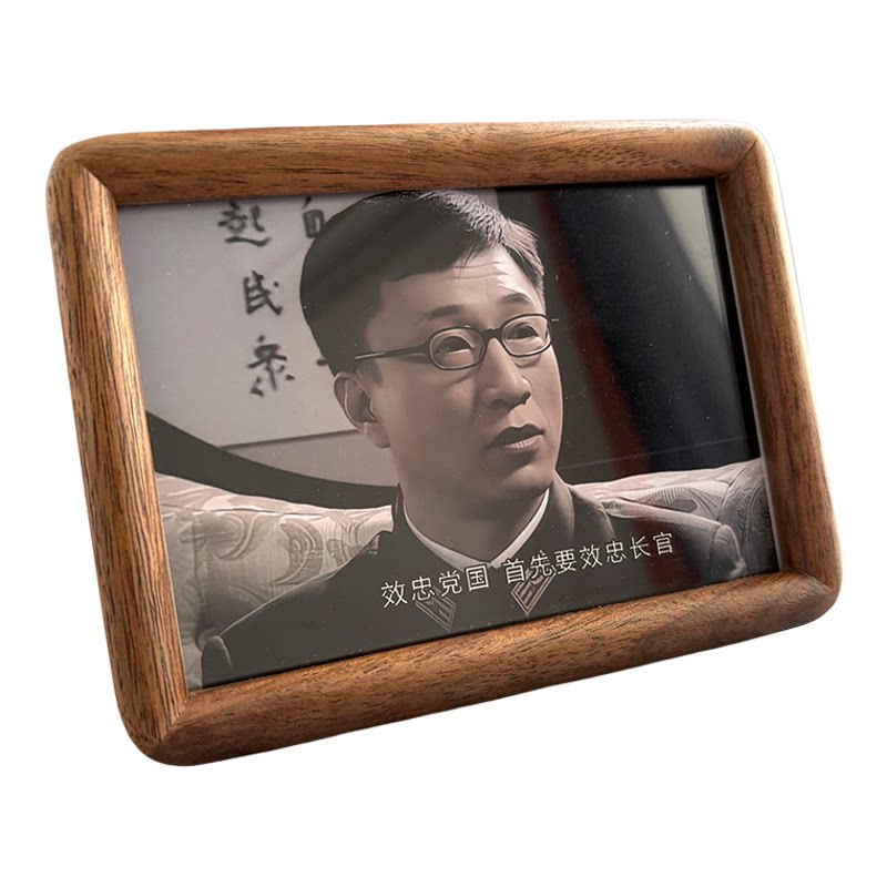 “效忠党国 首先要效忠长官”潜伏电视剧语录高级桌面摆件余则成