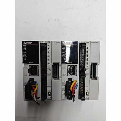 〔议价-可维修〕三菱PLC FX5UC-32MT/D模块 带FX5-CNV