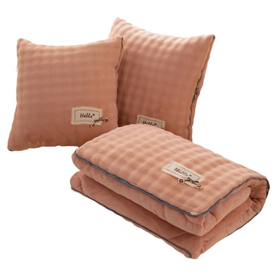 A类高端牛奶绒抱枕被子两用