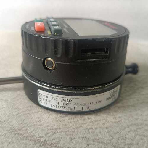 （请询价）美国Starrett史泰利千分表F2730IQ现货实图