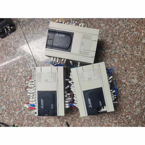 议价三菱FX3GA40MRCM还有两个有需要老板请联系可维修