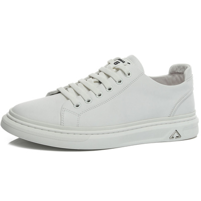 软皮透气小白鞋简约百搭板鞋