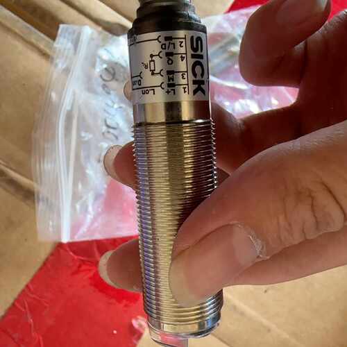 溢价-SICK VL18-4P3240  成色还可以 功能