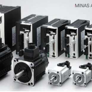 议价R88M-K10030H-S2-Z R88M-K10030H欧姆龙 电机 质保1年