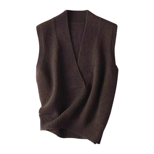大码v领针织毛衣马甲背心女士叠穿坎肩无袖马夹上衣胖mm春秋冬季