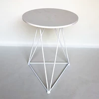 Белый настольный мрамор