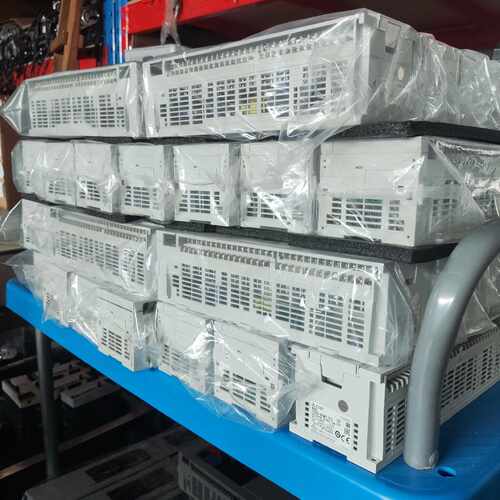 议价 FX5U-80MT/ES PLC适用