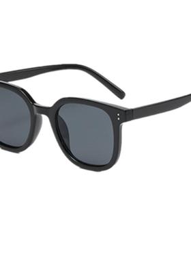 黑色墨镜街拍高级感眼镜偏光