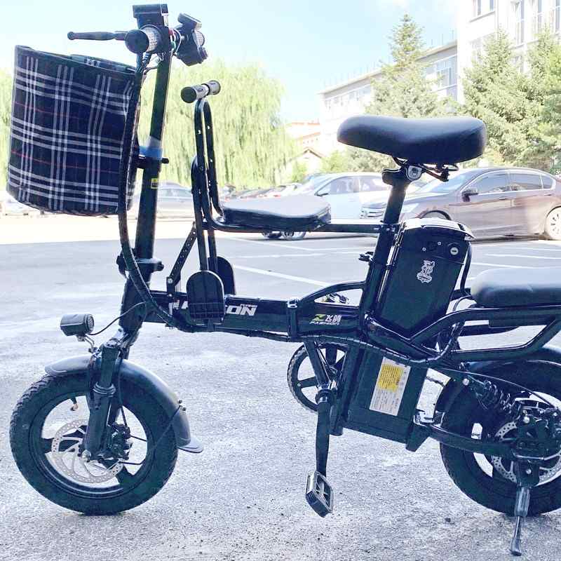 电瓶车小坐凳通用代驾儿童安全座椅前置折叠电车宝宝椅带娃坐椅