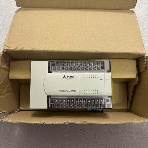 溢价-PLC FX2N-32ER   成色 外观干