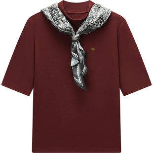 爱居兔设计感中袖T恤女春秋新款复古丝巾中长袖修身打底衫