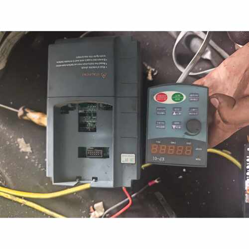 议价顶匠智能变频器TA80-2R2G/3R7P-4，三相380V