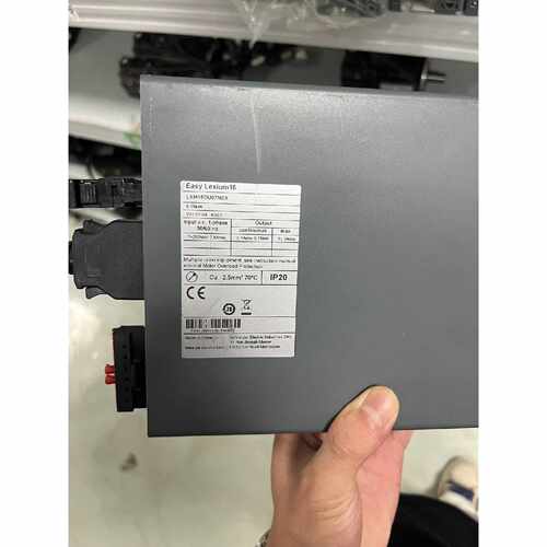 议价施耐德Lexium16伺服驱动器LXM16DU07M2X0维修
