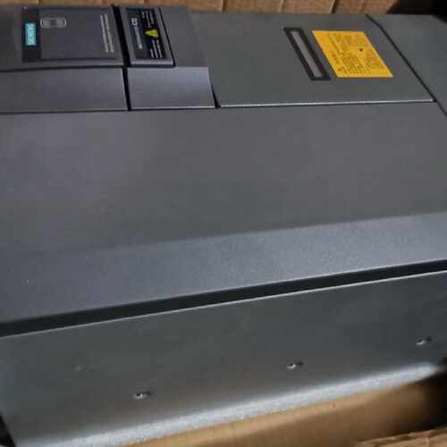 6SE6430-2AD33-0DA0 后包装充新，包装齐全，