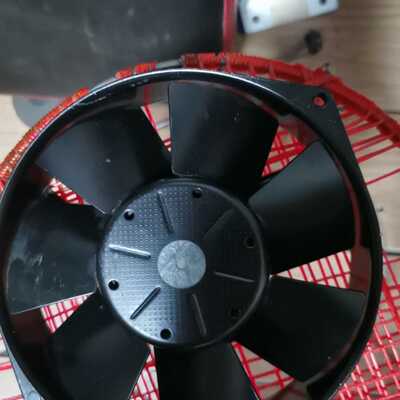 EBMPAPST 7114N 散热风扇一个。24V电压，