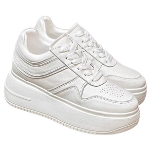 超轻便7-9cm内增高2025春秋新款女款爆款百搭真皮厚底松糕小白鞋