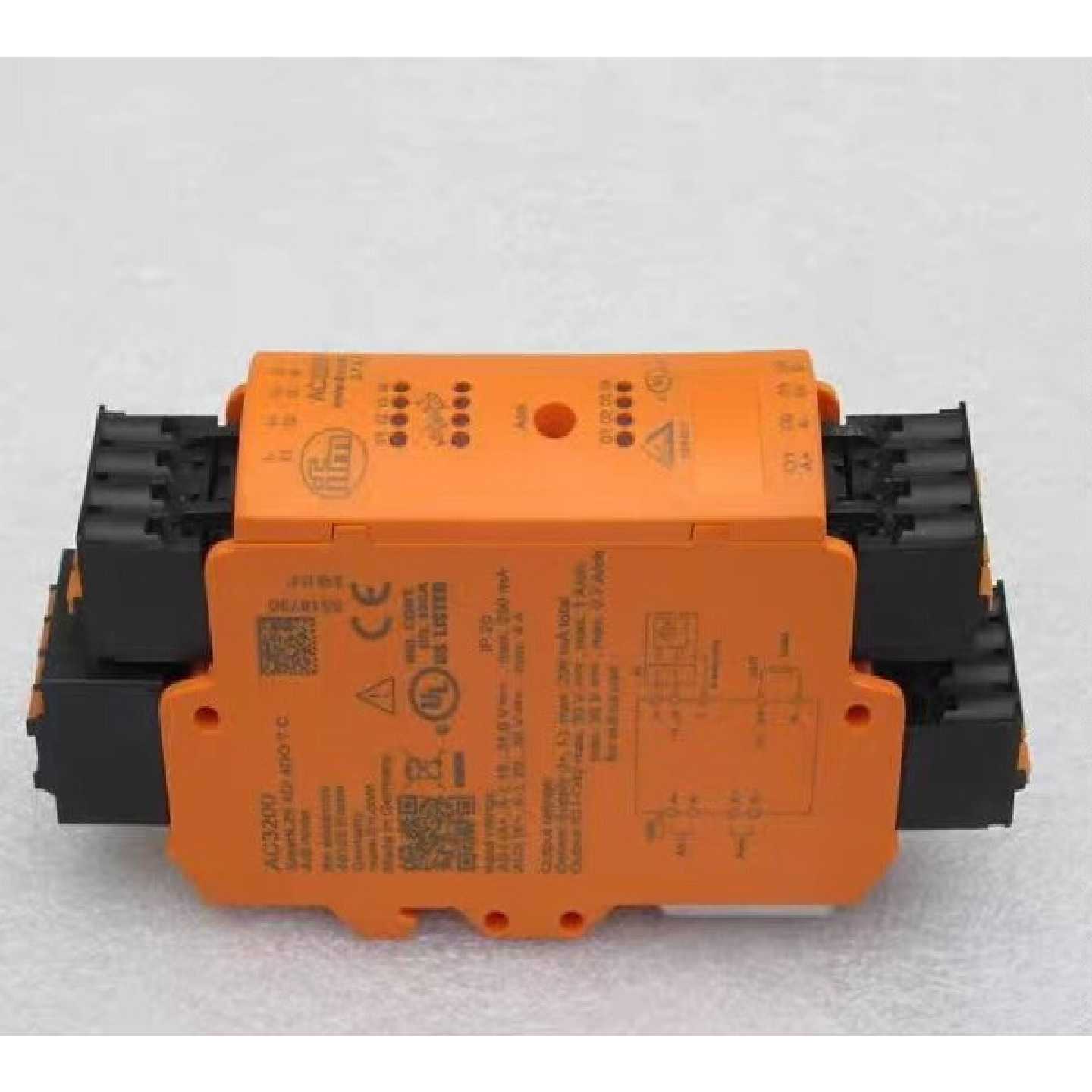 【请询价】全新德国易福门IFM控制柜模块AC3200