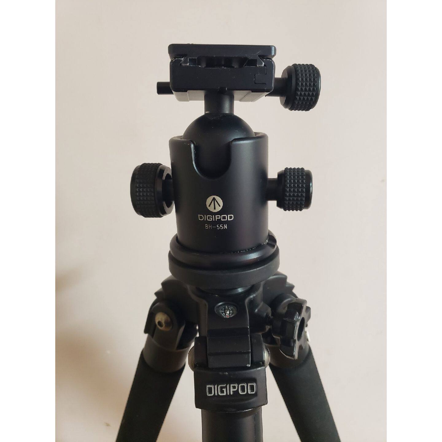 议价DIGIPOD缔杰碳纤维单反三脚架C2830N 专业球台BH