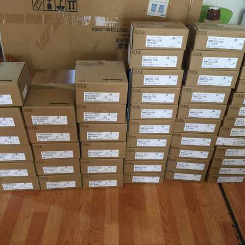 议价MUMS012C2U1S 松下马达 MUMS022C2U1S 议价