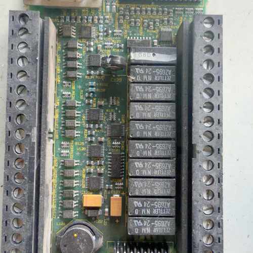 溢价-S7-200 CPU224 IO板，型号214-1BD