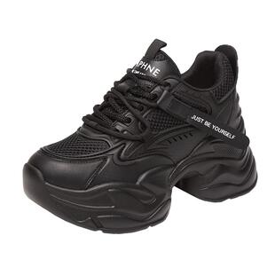 达芙妮轻便老爹鞋女显脚小2026新款增高8CM松糕厚底全黑色运动鞋