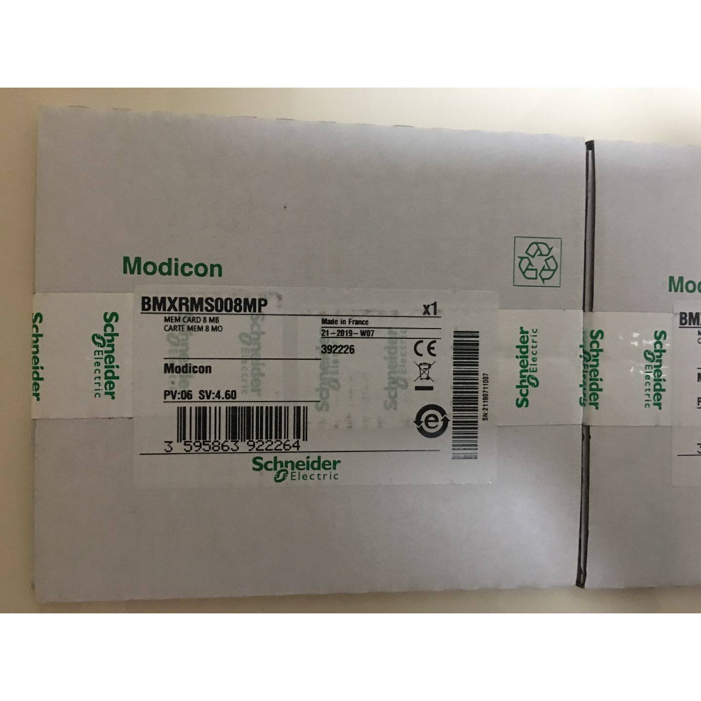 议价施耐德全新内存卡BMXRMS008MP现货促销