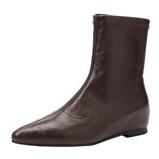 达芙妮复古短靴子女2026新款冬季法式尖头瘦瘦靴加绒内增高马丁靴