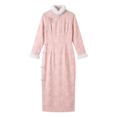 粉色新中式复古国风长袖冬款旗袍