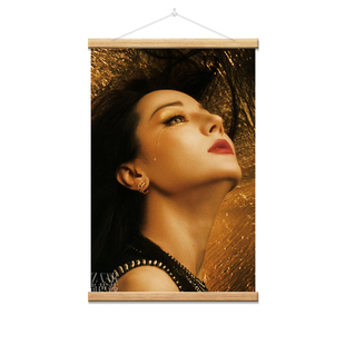 迪丽热巴海报挂画明星周边高清写真装饰画卧室寝室墙定制壁画卷轴