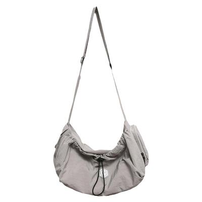 饺子包单肩斜挎包复古大容量