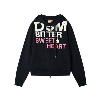 【免费试穿】街头风黑色正肩卫衣