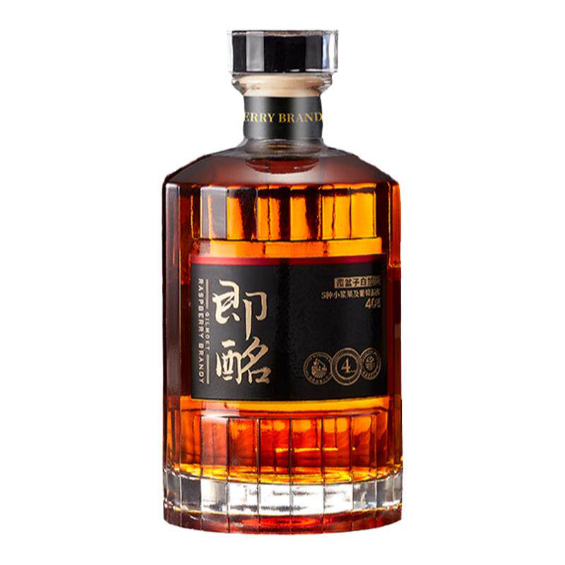 白兰地即酩混酿柔和覆盆子黑加仑