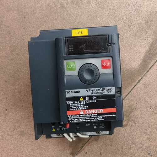 变频器VFNC3C-4015P 1.5KW 380V，议价商品