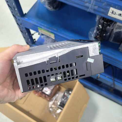 议价伺服驱动器ASD-B2-0421-B，400W功率，输入适用