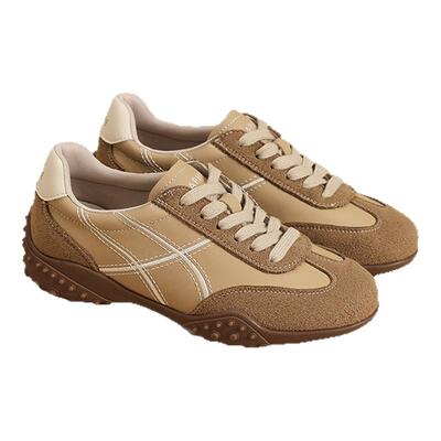 达芙妮时尚休闲平底德训鞋