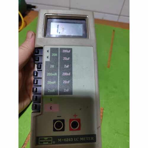溢价-MASTECH 表，M-6243 LC METER，只会开机