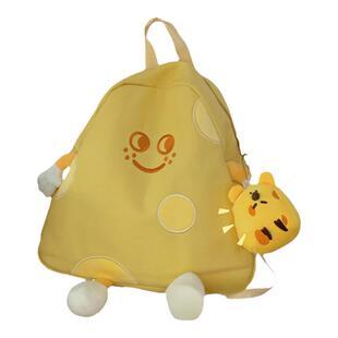 奶黄色可爱双肩包女童外出游玩背包2024新款幼儿园学生研学小书包