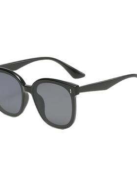 帕拉莫墨镜女款2025新款防紫外线经典方框男女适用时尚简约太阳镜